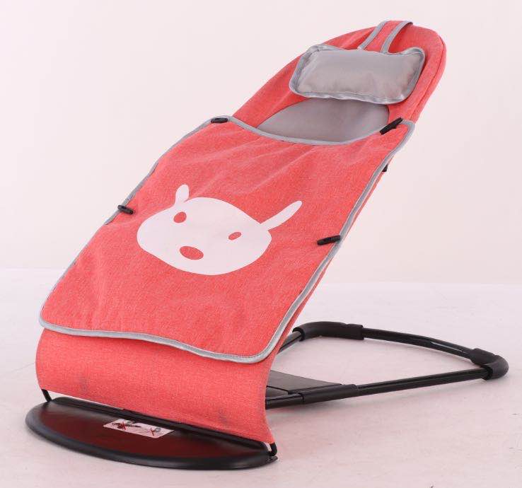 фото Кресло-шезлонг для новорожденных - зайка, красный