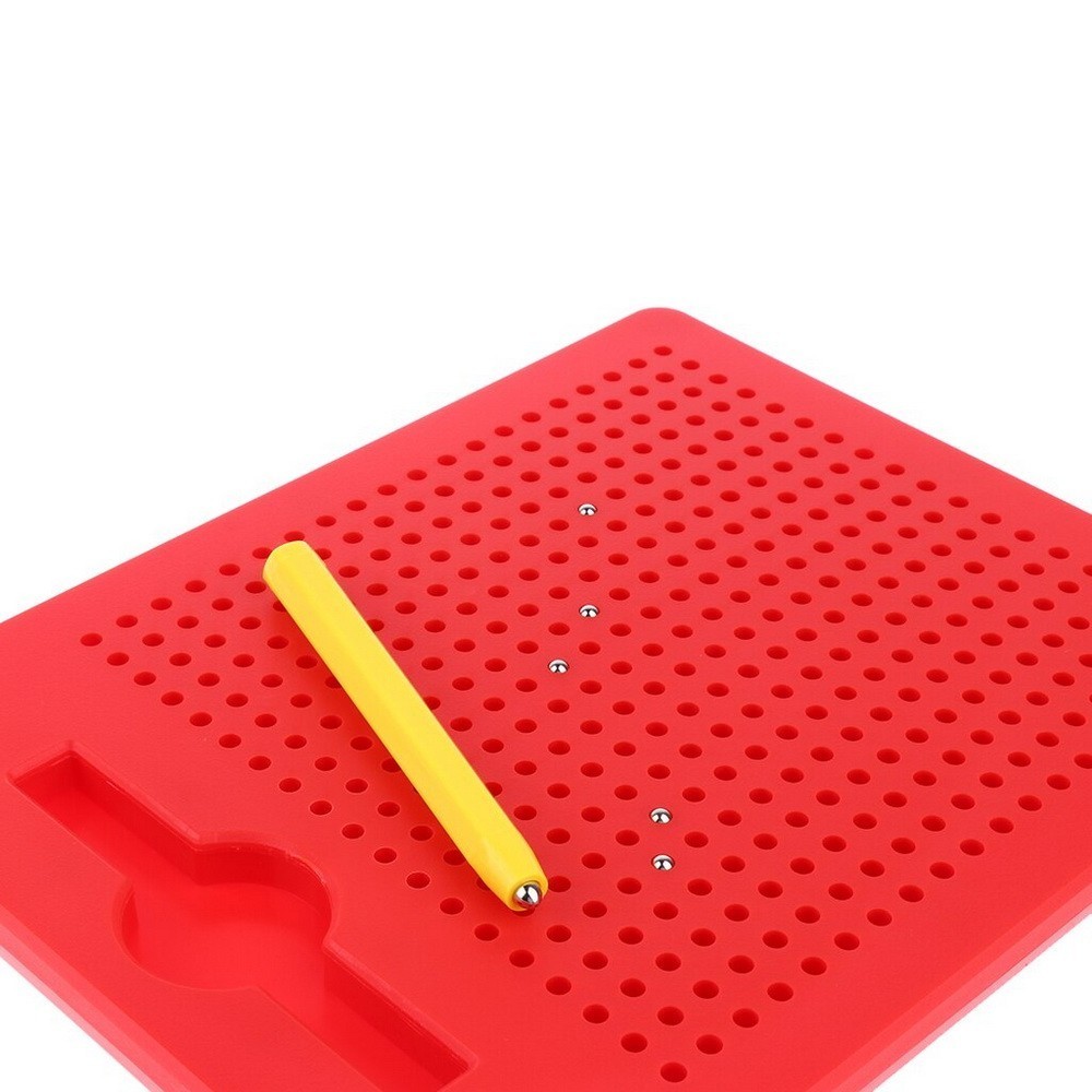 фото Планшет обучающий - магнитное рисование, 380 отверстий, красный