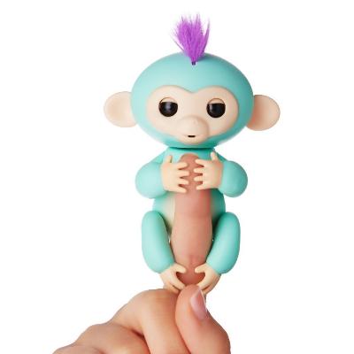 Интерактивная обезьянка Fingerlings Baby Monkey, Зеленый