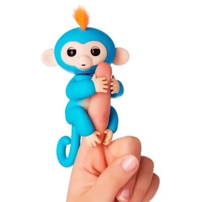 

Интерактивная обезьянка Fingerlings Baby Monkey, Голубой