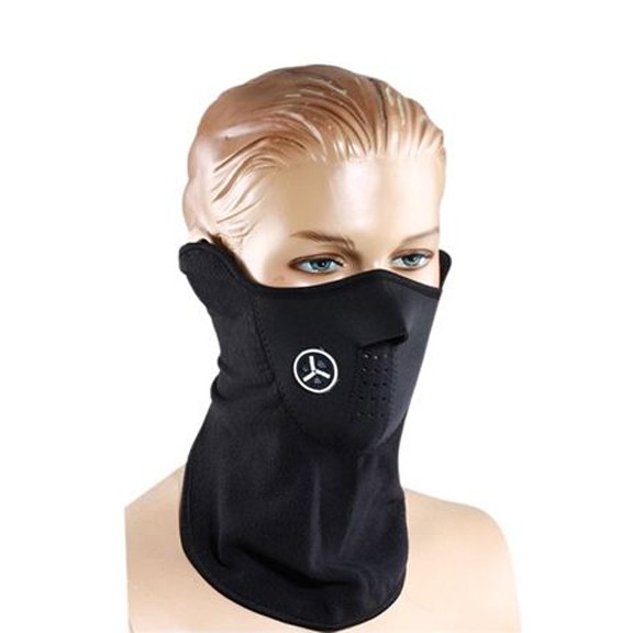 Защитная маска с отверстиями для дыхания от MELEON