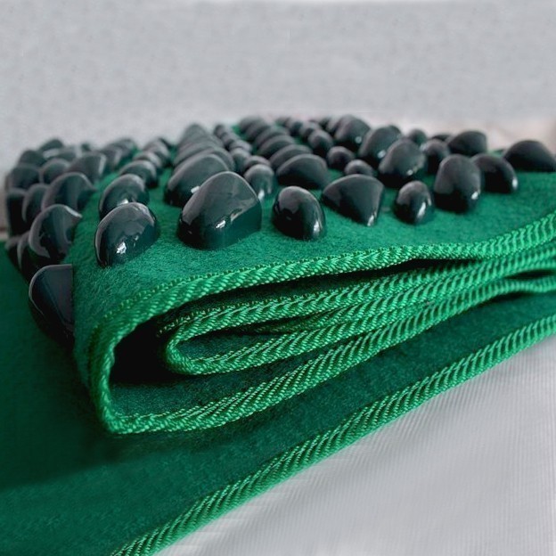 Купить Массажный коврик с камнями - для массажа ступней | Мелеон