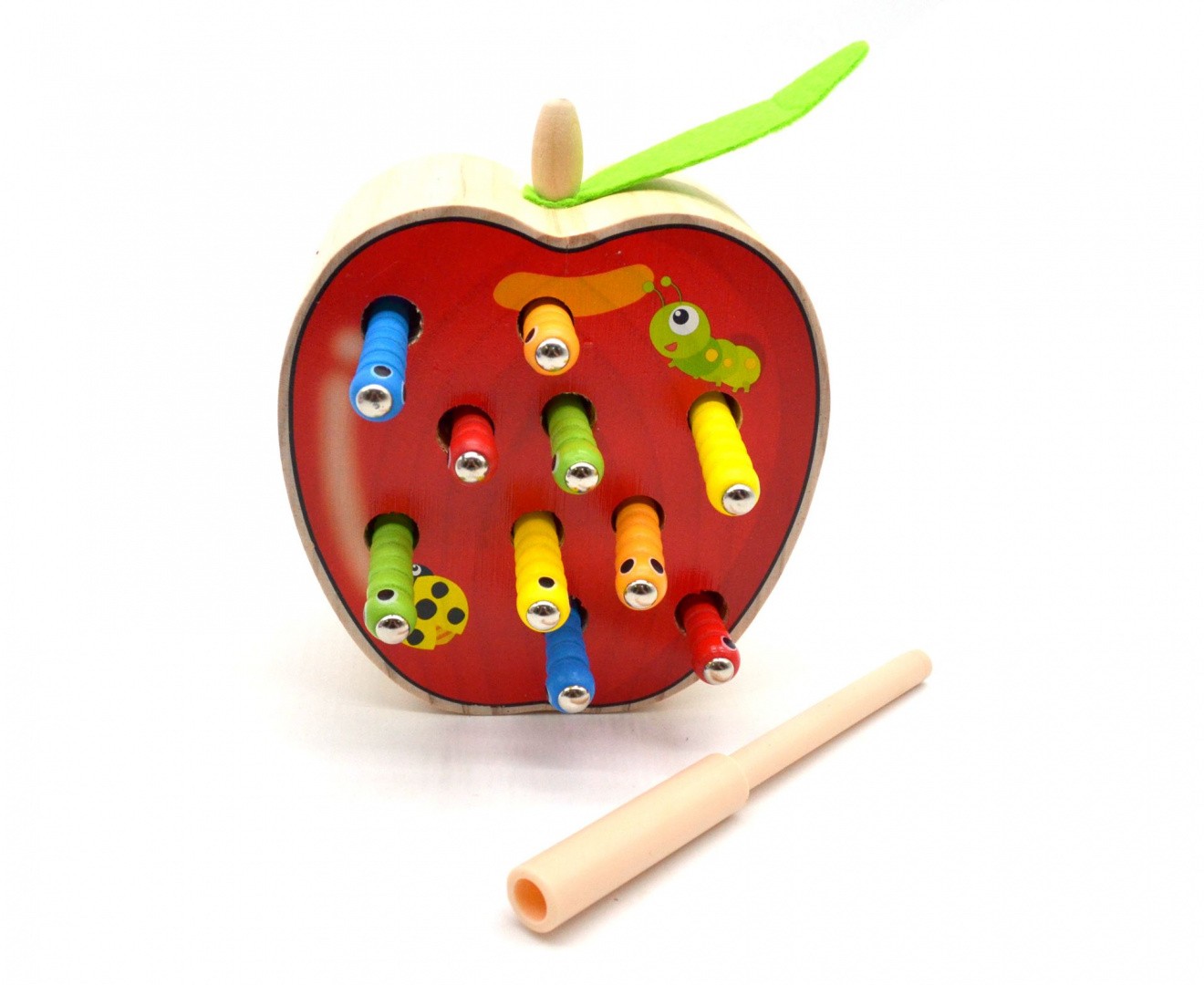Обучающая игра Магнитная рыбалка - Поймай червячка, в яблоке (дерево) от MELEON