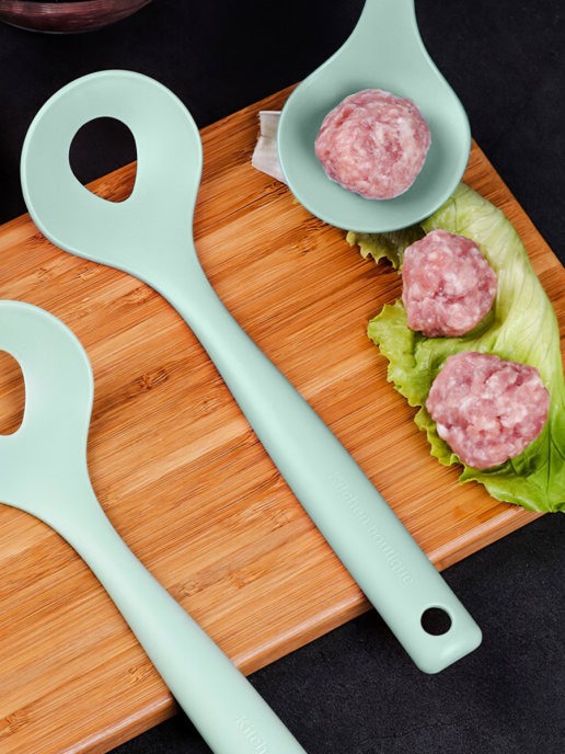 фото Ложка для приготовления фрикаделек, мясных шариков, митболов, зеленая