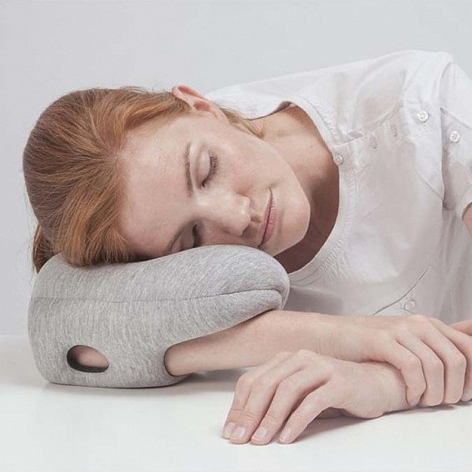Купить Подушка для сна на работе - Napping Pillow | Мелеон
