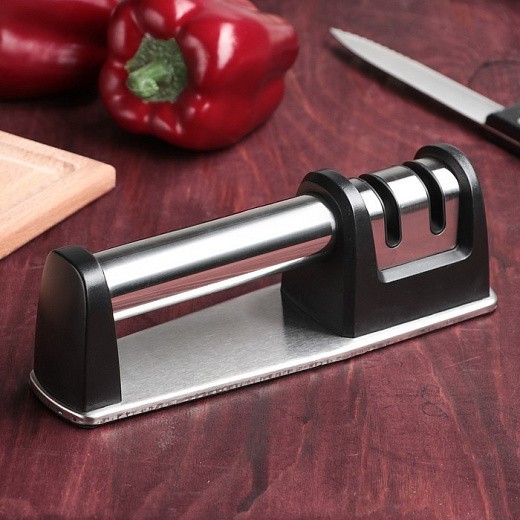 Купить Точилка для ножей - Металлик, с 2 отделениями для стальных и керамических ножей